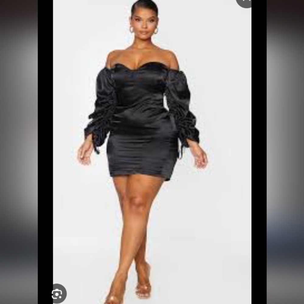 NWT Pretty Little Thing Plus Black Bodycon Mini Dress Size 22